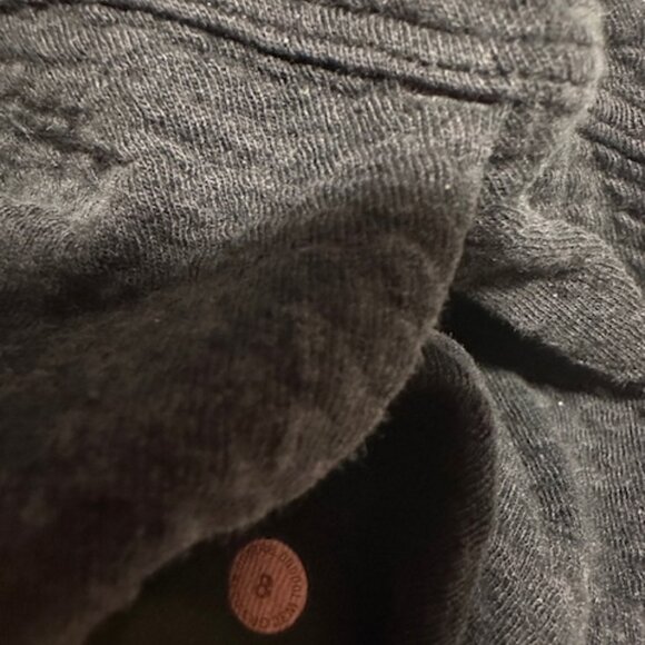 Lululemon Size 8 hoodie - Picture 3 of 4